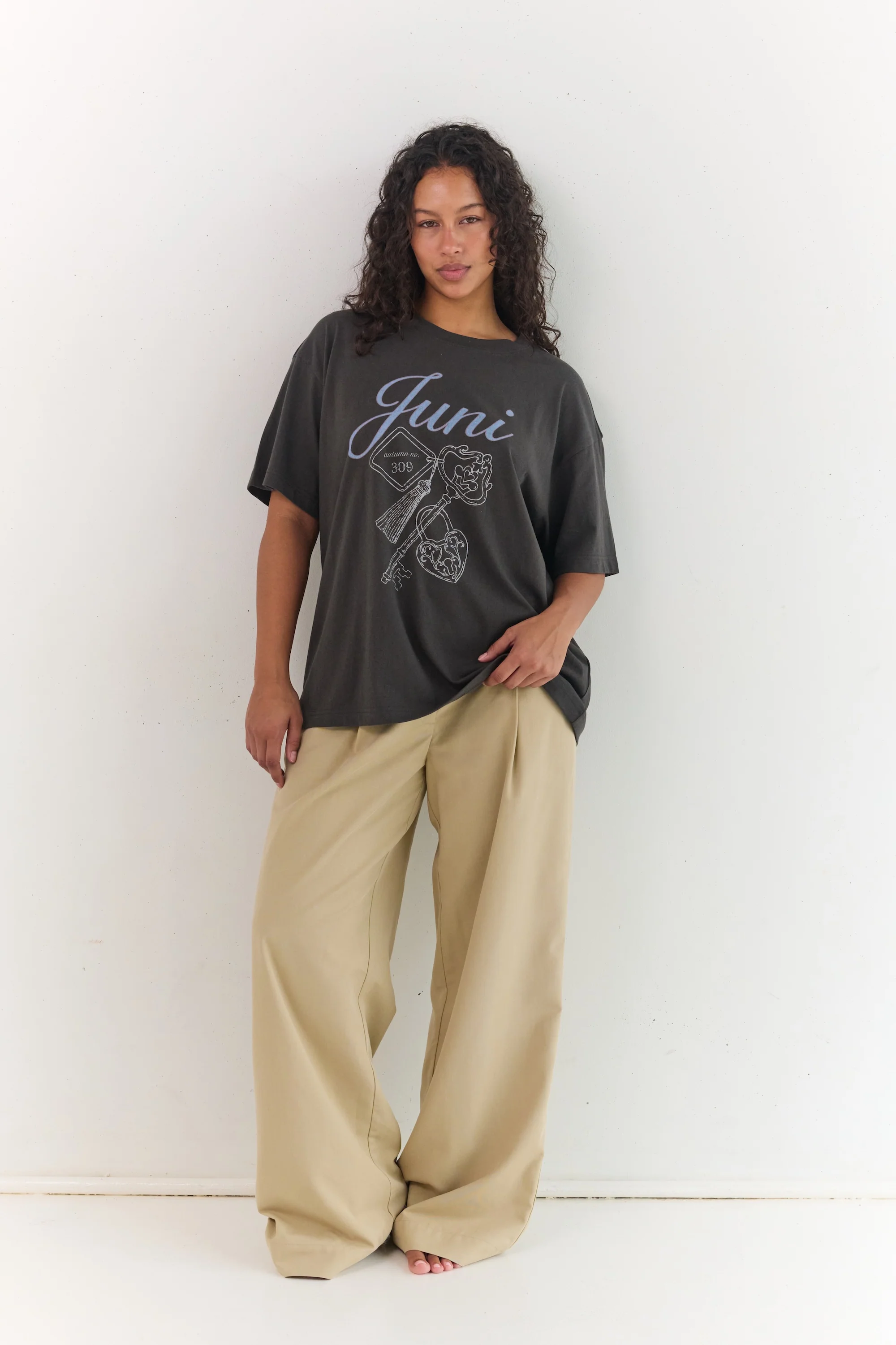 Lock Tee - Washed Black - Image 4